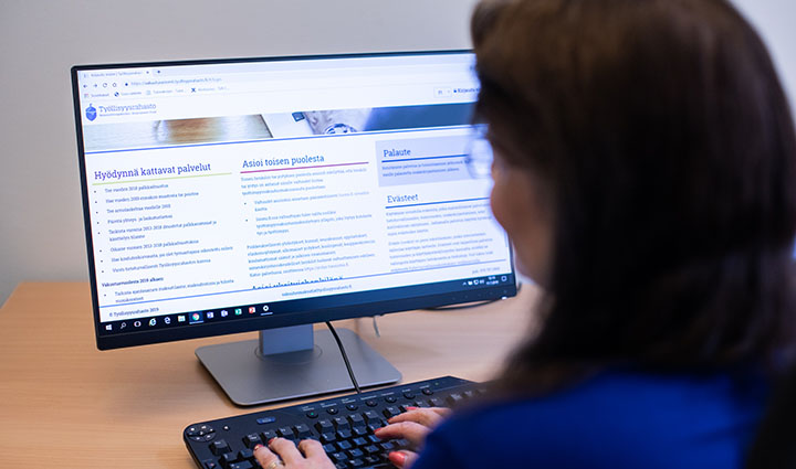 Varo Työllisyysrahaston nimissä lähetettyjä valelaskuja
